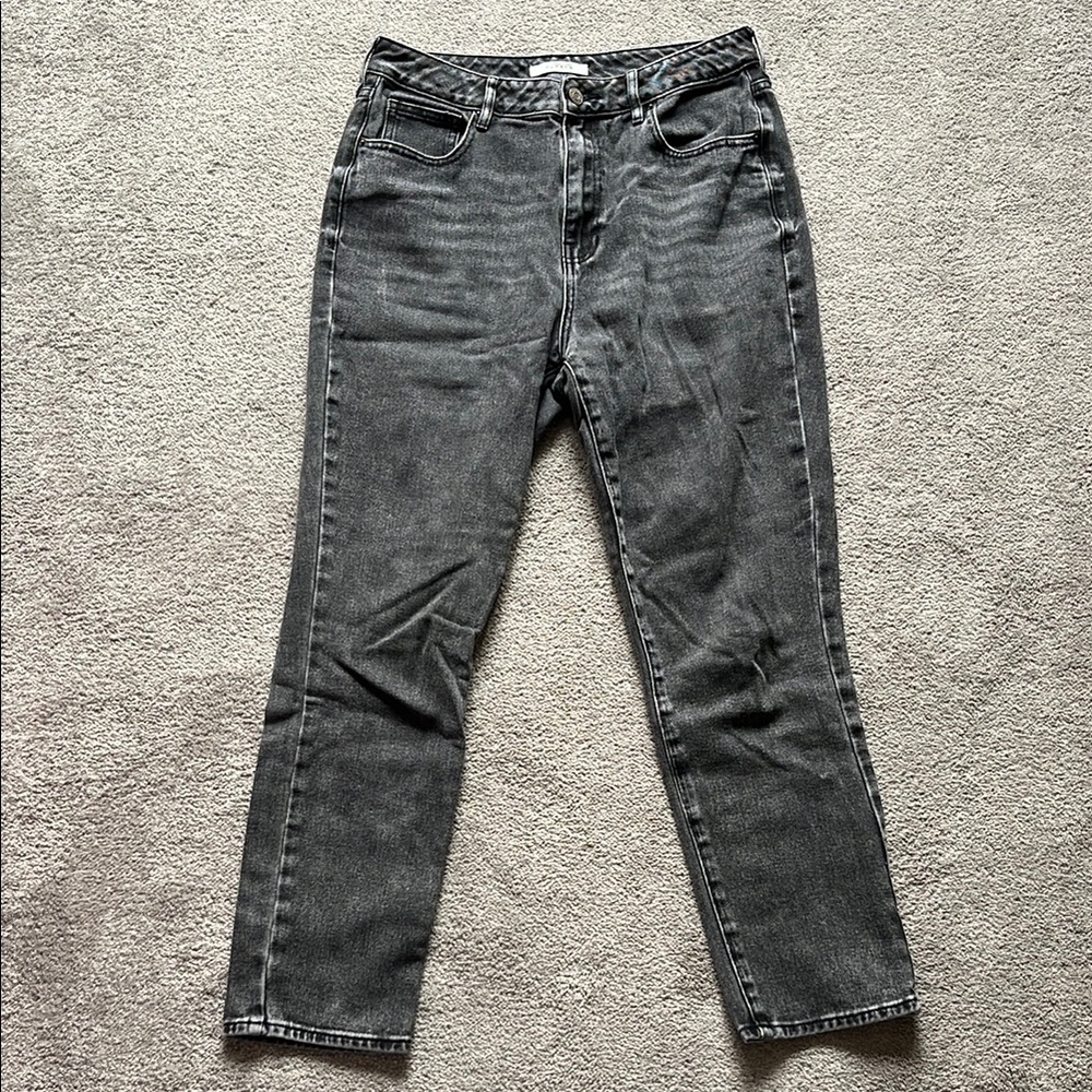 Women’s Pacsun Dark Gray High-Waisted Mom Jeans | Size: 29